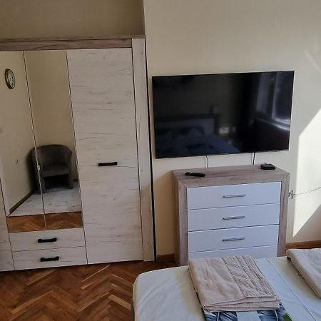 Central Luxe Apartament Mimoza Varna Eksteriør bilde